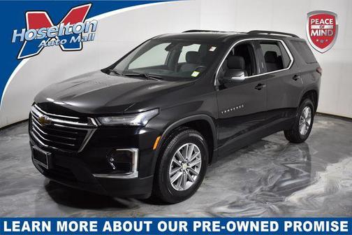 2022 Chevrolet Traverse LT Cloth