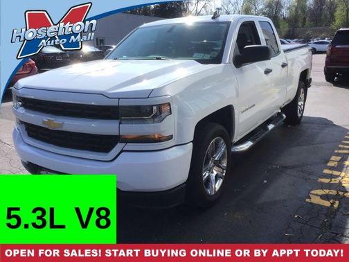 Summit White 2018 Chevrolet Silverado 1500 Custom