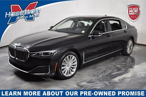 Black Sapphire Metallic 2020 BMW 740 xDrive