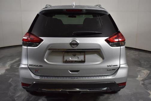 Brilliant Silver 2018 Nissan Rogue Hybrid SV