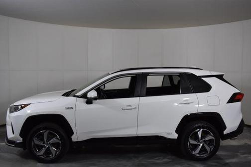 Super White 2021 Toyota RAV4 Prime SE