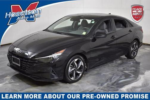 2023 Hyundai ELANTRA SEL