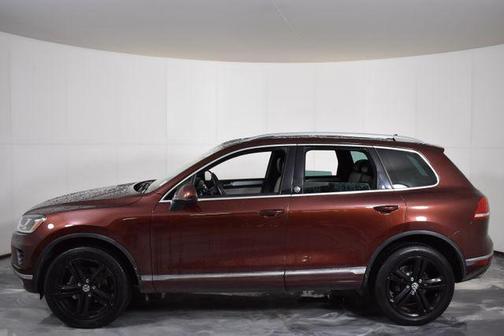 2017 Volkswagen Touareg V6 Wolfsburg Edition