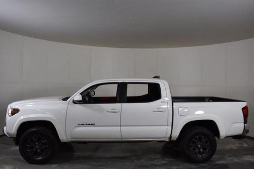 Ice Cap 2023 Toyota Tacoma SR5
