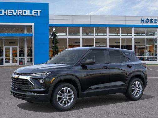 Mosaic Black Metallic 2026 Chevrolet Trailblazer LS