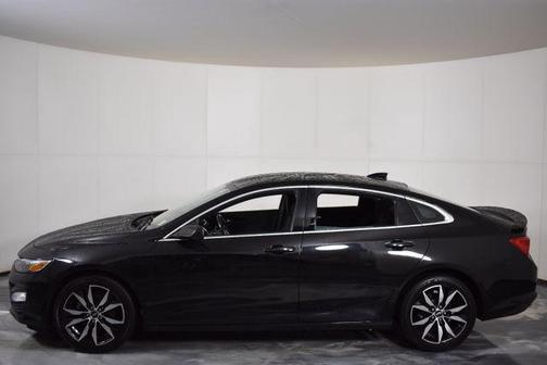 Mosaic Black Metallic 2020 Chevrolet Malibu FWD RS