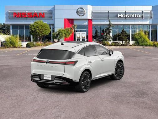 White Pearl 2027 Nissan Murano Platinum