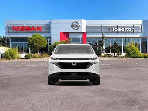White Pearl 2027 Nissan Murano Platinum