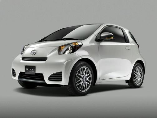2014 Scion iQ 