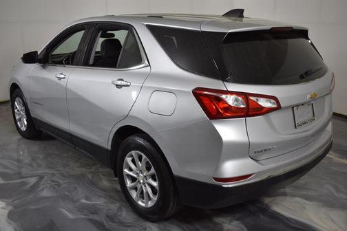 Silver Ice Metallic 2018 Chevrolet Equinox LT