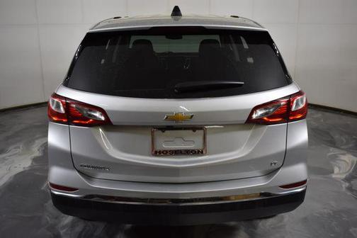 Silver Ice Metallic 2018 Chevrolet Equinox LT