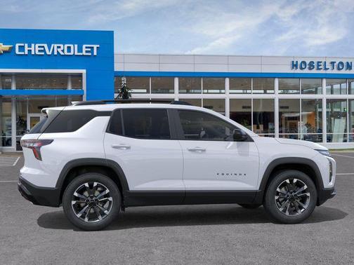 Polar White Tricoat 2026 Chevrolet Equinox AWD RS