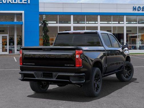 2025 Chevrolet Silverado 1500 Custom