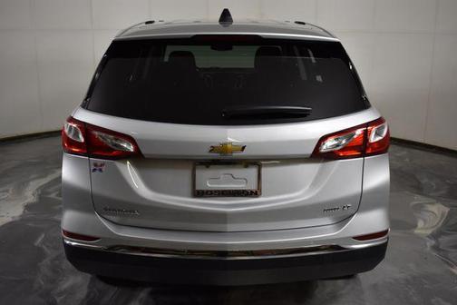 Silver Ice Metallic 2018 Chevrolet Equinox LT