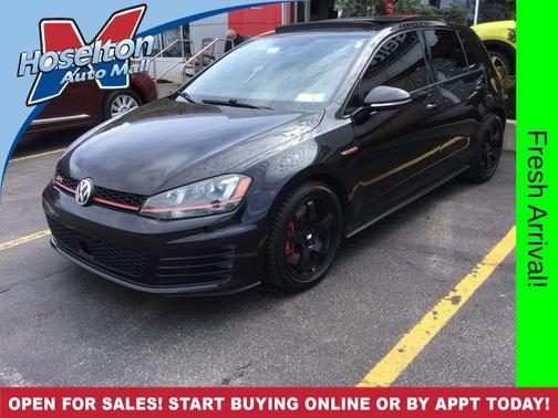 Deep Black Pearl 2017 Volkswagen Golf GTI 2.0T Autobahn 4-Door