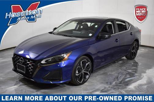 2023 Nissan Altima SR Intelligent AWD