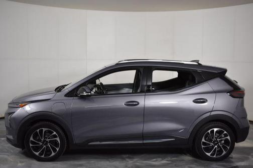 Gray Ghost Metallic 2023 Chevrolet Bolt EUV FWD Premier