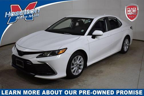 2022 Toyota Camry LE