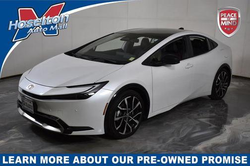 Wind Chill Pearl 2024 Toyota Prius Prime XSE