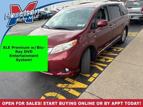 2017 Toyota Sienna XLE Premium