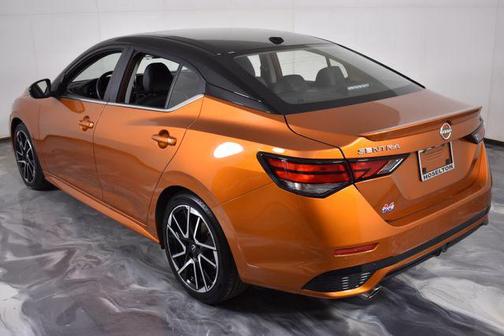 Monarch Orange Metallic/Super Black 2025 Nissan Sentra SR