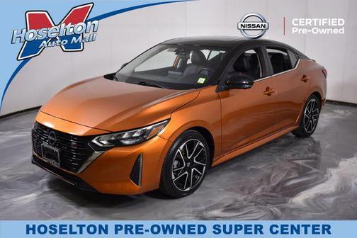 Monarch Orange Metallic/Super Black 2025 Nissan Sentra SR