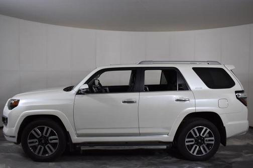 Blizzard Pearl 2022 Toyota 4Runner Limited