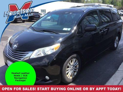 Attitude Black 2015 Toyota Sienna XLE