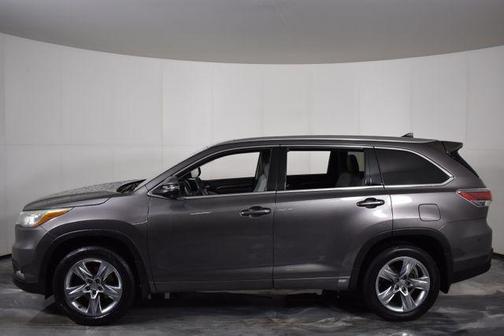 Predawn Gray Mica 2014 Toyota Highlander Limited
