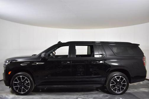 Black 2024 Chevrolet Suburban RST