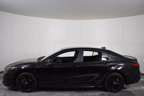 Midnight Black Metallic 2025 Toyota Camry SE