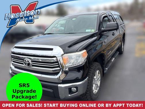 Black 2016 Toyota Tundra SR5