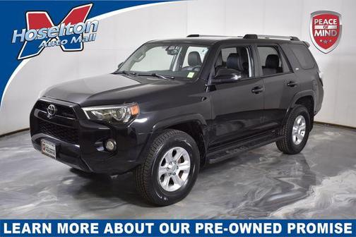 Midnight Black Metallic 2019 Toyota 4Runner SR5 Premium