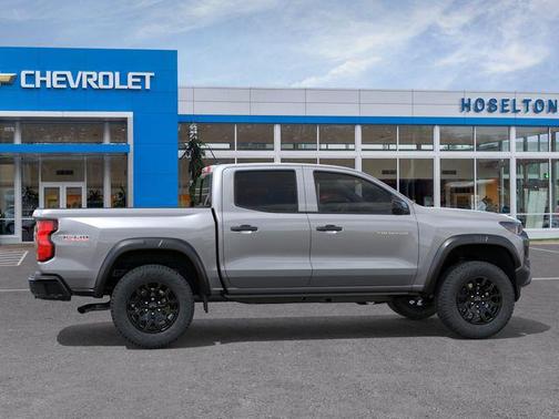 Sterling Gray Metallic 2026 Chevrolet Colorado Trail Boss