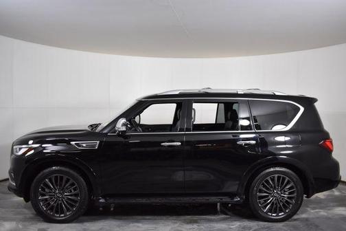 2022 INFINITI QX80 SENSORY AWD
