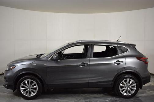 Gun Metallic 2021 Nissan Rogue Sport SV