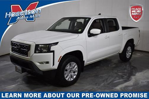 Glacier White 2022 Nissan Frontier SV