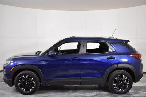 Blue Glow Metallic 2023 Chevrolet Trailblazer LT