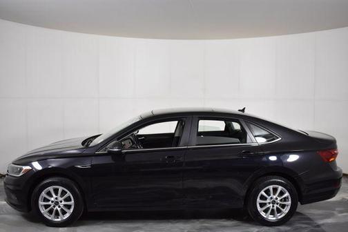 Deep Black Pearl Metallic 2019 Volkswagen Jetta 1.4T SEL Premium