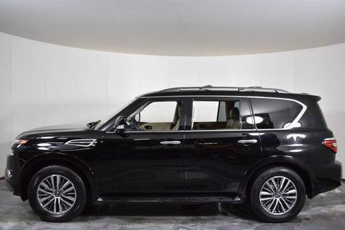 2023 Nissan Armada SL 4WD