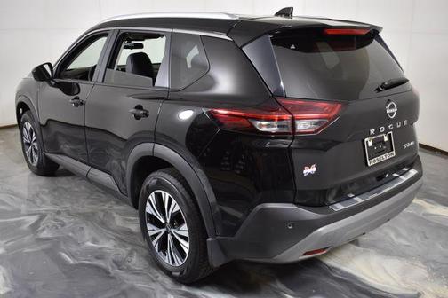 Super Black 2023 Nissan Rogue SV