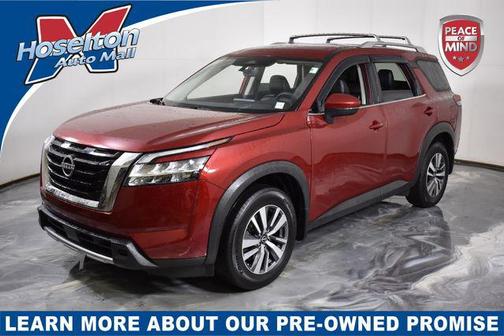 2024 Nissan Pathfinder SL 4WD