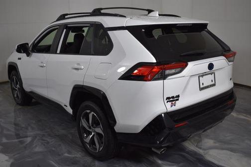 2023 Toyota RAV4 Prime SE