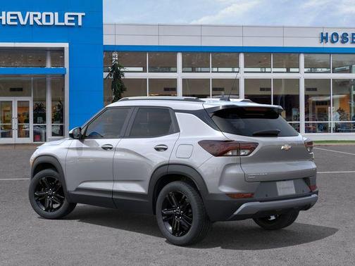 Sterling Gray Metallic 2026 Chevrolet Trailblazer LT