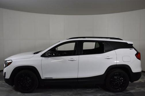 Summit White 2019 GMC Terrain SLT