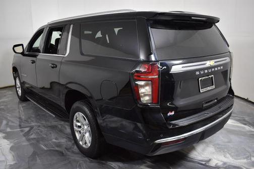 2022 Chevrolet Suburban LS