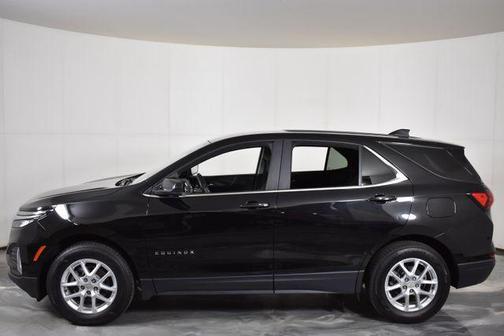 Mosaic Black Metallic 2024 Chevrolet Equinox 1LT