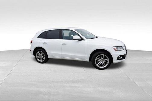 2017 Audi Q5 2.0T Premium