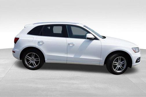 2017 Audi Q5 2.0T Premium