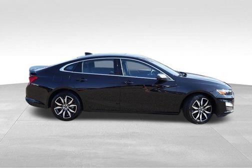 2023 Chevrolet Malibu RS